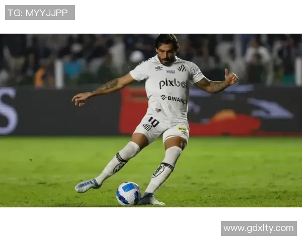 中国足球球星收入排名揭晓 哪些球员年薪最高引发关注 中国足球球星收入排名揭晓 哪些球员年薪最高引发关注